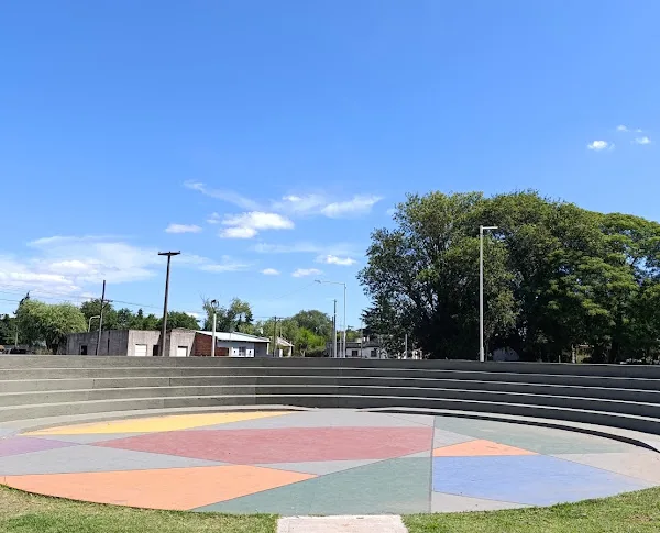 Henderson · Plaza2